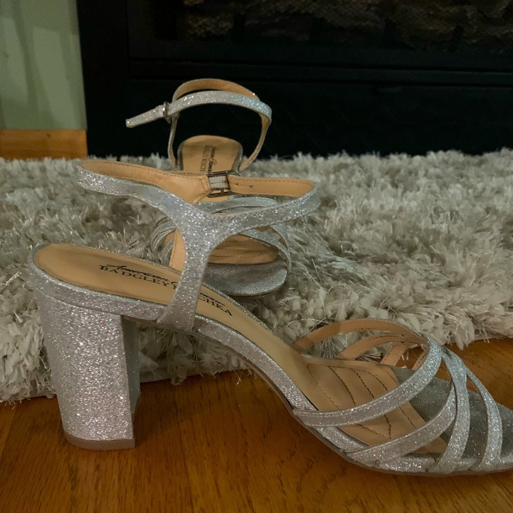 Formal sandals